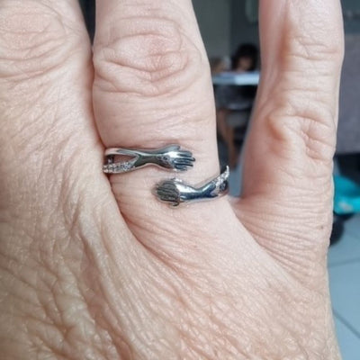 DIAMOND STUDDED HUG RING (ADJUSTABLE)